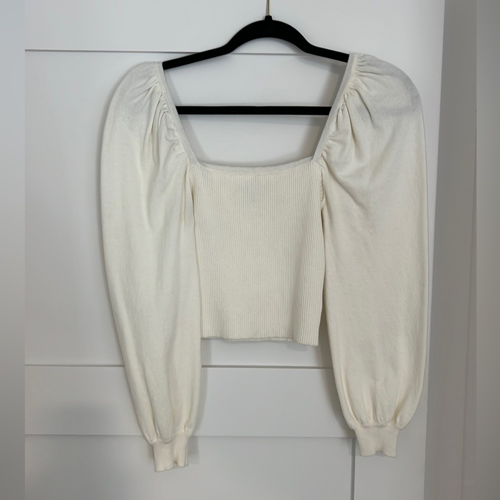 Cropped ribbed knit top